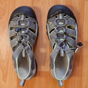 Keen Newport Waterproof Sandals 8.5